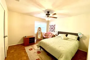 7350 Kirby Dr, Houston, TX 77030 - Photo 7