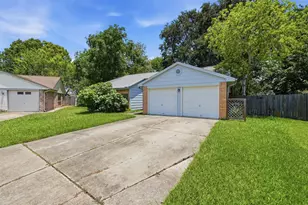 214 Glen Haven Ct, League City, TX 77573 - Photo 3