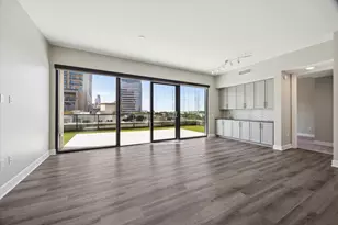 9757 Katy Freeway, Houston, TX 77024 - Photo 7