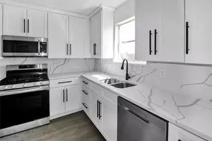 511 Chaseway Dr, Missouri City, TX 77489 - Photo 5