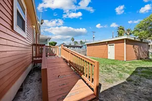 1614 Avenue O, Galveston, TX 77550 - Photo 25