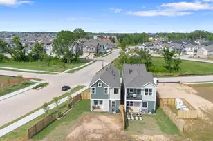 9447 Garden Gate Dr, Missouri City, TX 77459 - Photo 3