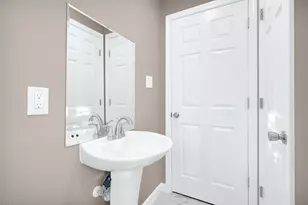 408 Speed St, Wharton, TX 77488 - Photo 5