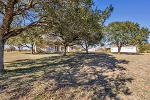 1075 Harrisburg Rd, Brenham, TX 77833 - Photo 49