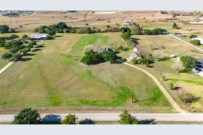 1075 Harrisburg Road, Brenham, TX 77833 - Photo 1