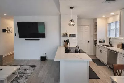 10907 Sageriver Drive, Houston, TX 77089 - Photo 17