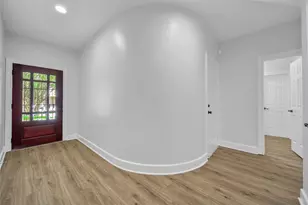 5341 Kiam St, Houston, TX 77007 - Photo 3