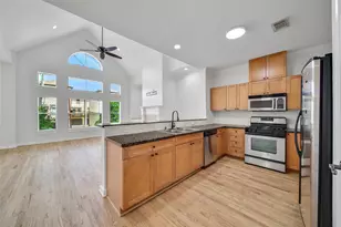 5341 Kiam St, Houston, TX 77007 - Photo 11