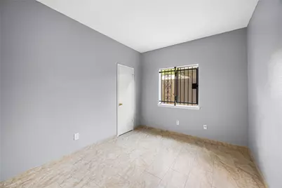 8107 Summer Trail Drive, Houston, TX 77040 - Photo 15