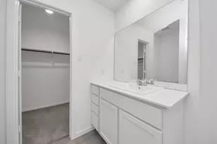 26807 Dalmatian Bellflower Dr, Katy, TX 77493 - Photo 11