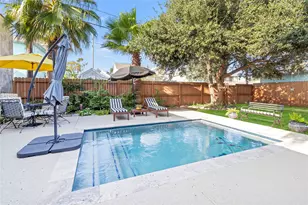 3524 Ball, Galveston, TX 77550 - Photo 41