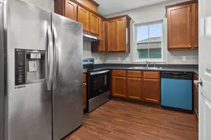 2212 Victory St, Galveston, TX 77551 - Photo 3