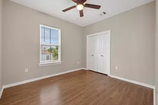 2212 Victory St, Galveston, TX 77551 - Photo 7