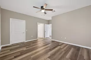 2212 Victory St, Galveston, TX 77551 - Photo 5