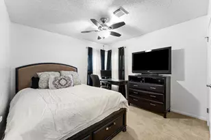 10822 Spruce Dr S, La Porte, TX 77571 - Photo 27