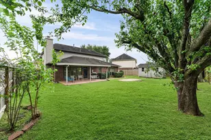 10822 Spruce Dr S, La Porte, TX 77571 - Photo 29