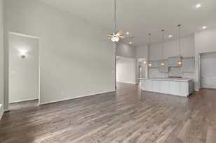 2302 Gleaming Pear Dr, Manvel, TX 77578 - Photo 9