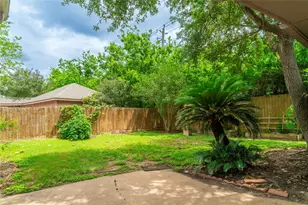 3523 Ashlock Dr, Houston, TX 77082 - Photo 39