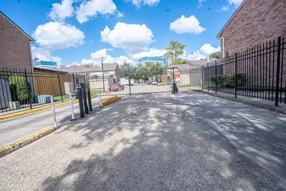 928 Memorial Village Drive #22, Houston, TX 77024 - Photo 17