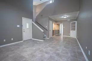 928 Memorial Village Dr, Houston, TX 77024 - Photo 3