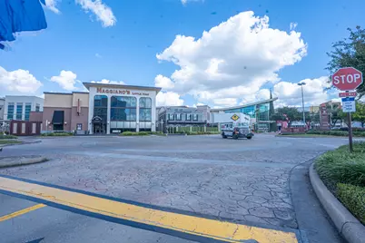 928 Memorial Village Drive #22, Houston, TX 77024 - Photo 19