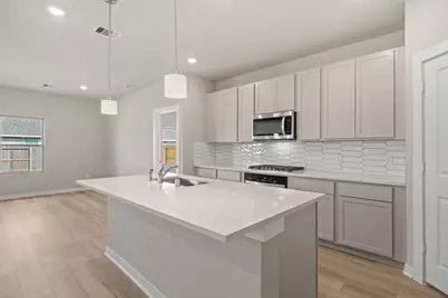 1915 Stargazer Lane, Angleton, TX 77515 - Photo 5