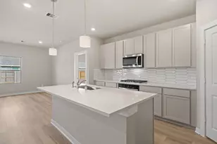 1915 Stargazer Ln, Angleton, TX 77515 - Photo 5