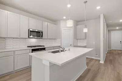 1915 Stargazer Lane, Angleton, TX 77515 - Photo 7