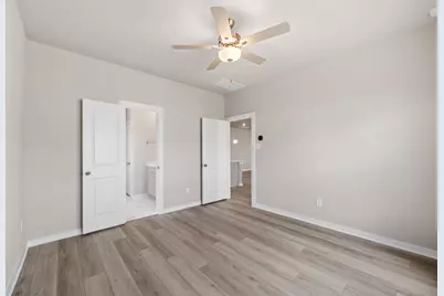 1915 Stargazer Lane, Angleton, TX 77515 - Photo 19