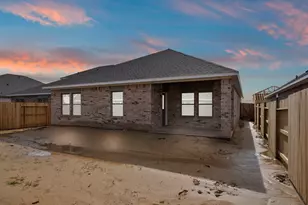 1915 Stargazer Ln, Angleton, TX 77515 - Photo 27