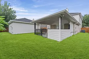 10201 Forest Spring Ln, Pearland, TX 77584 - Photo 25