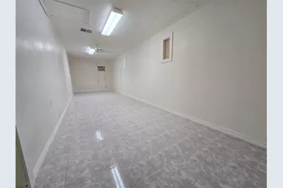 9621 Sweetwater Lane, Houston, TX 77037 - Photo 9