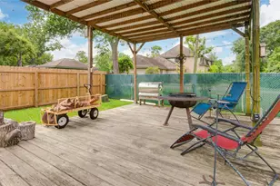 1000 Cardinal Dr, Richwood, TX 77566 - Photo 31