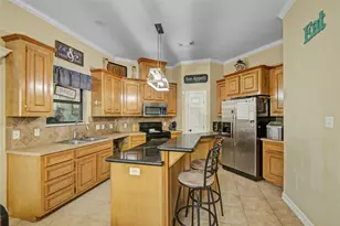 1000 Cardinal Dr, Richwood, TX 77566 - Photo 9