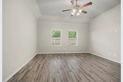 5127 Gulf Stream Lane, Bacliff, TX 77518 - Photo 11