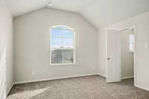 5127 Gulf Stream Ln, Bacliff, TX 77518 - Photo 19