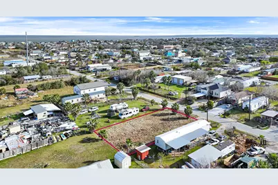 526 15th Street, Dickinson, TX 77539 - Photo 1