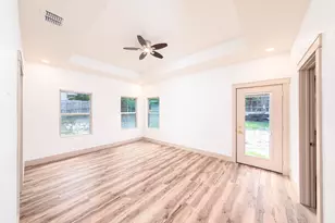 706 Oak Valley Dr, Kerrville, TX 78028 - Photo 15