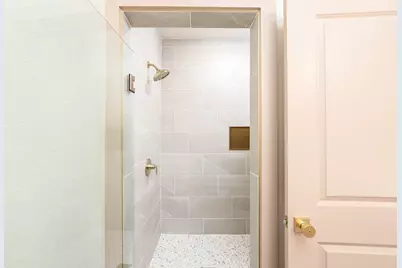 706 Oak Valley Drive, Kerrville, TX 78028 - Photo 21