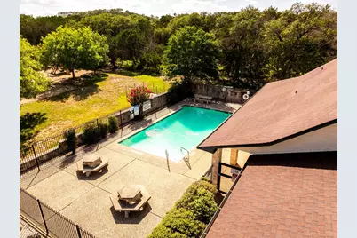 706 Oak Valley Drive, Kerrville, TX 78028 - Photo 33