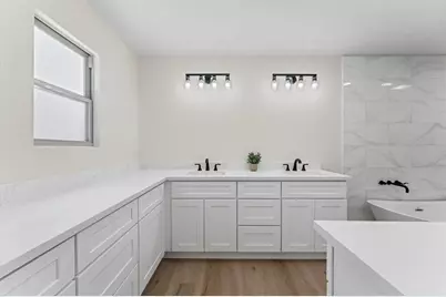 2914 Riata Lane, Houston, TX 77043 - Photo 37