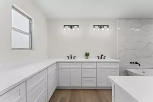 2914 Riata Ln, Houston, TX 77043 - Photo 37