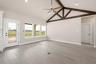 4432 Collton Ln, Franklin, TX 77856 - Photo 9