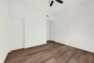 418 Clinton Park St, Houston, TX 77029 - Photo 9