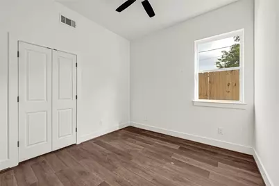 418 Clinton Park Street #1-4, Houston, TX 77029 - Photo 11