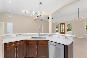 4654 N Teague St, Fresno, TX 77583 - Photo 21