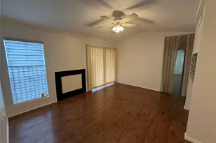 6602 Harbor Town Dr, Houston, TX 77036 - Photo 5