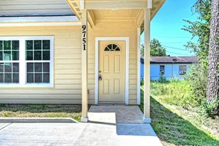 9751 Black Gum, Willis, TX 77318 - Photo 3