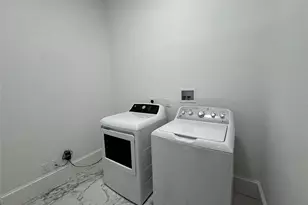 3215 Ave P 1/2, Galveston, TX 77550 - Photo 13