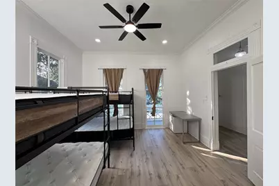 3215 Avenue P 1/2, Galveston, TX 77550 - Photo 23